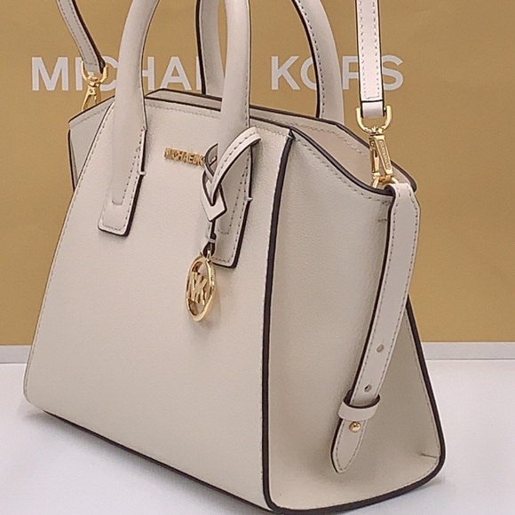 MICHAEL KORS
Avril Small Leather Top-Zip Satchel
LIGHT CREAM COLOR - Picture 6 of 11